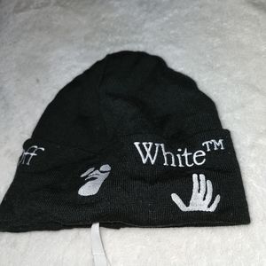 OFF-white beanie